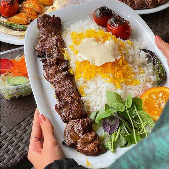 چنجه مخصوص با کره محلی